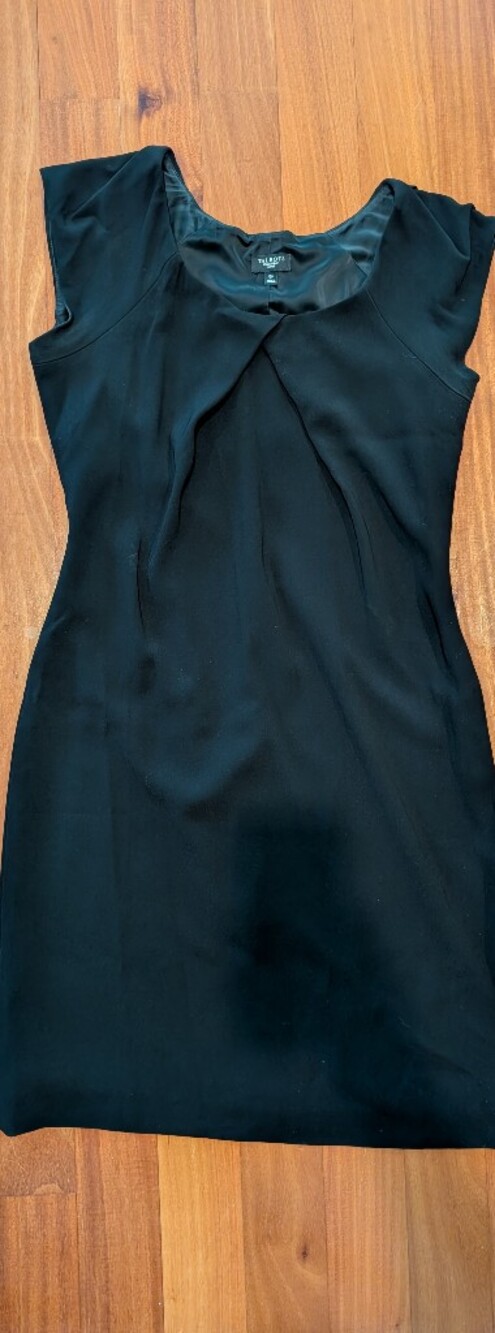 Talbots Black Cap-Sleeve Midi Dress with Front Pleat